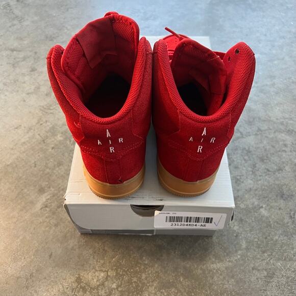 Nike Air Force 1 High Red Suede Gum Sole Men 7.5 Women 9 - Picture 7 of 9